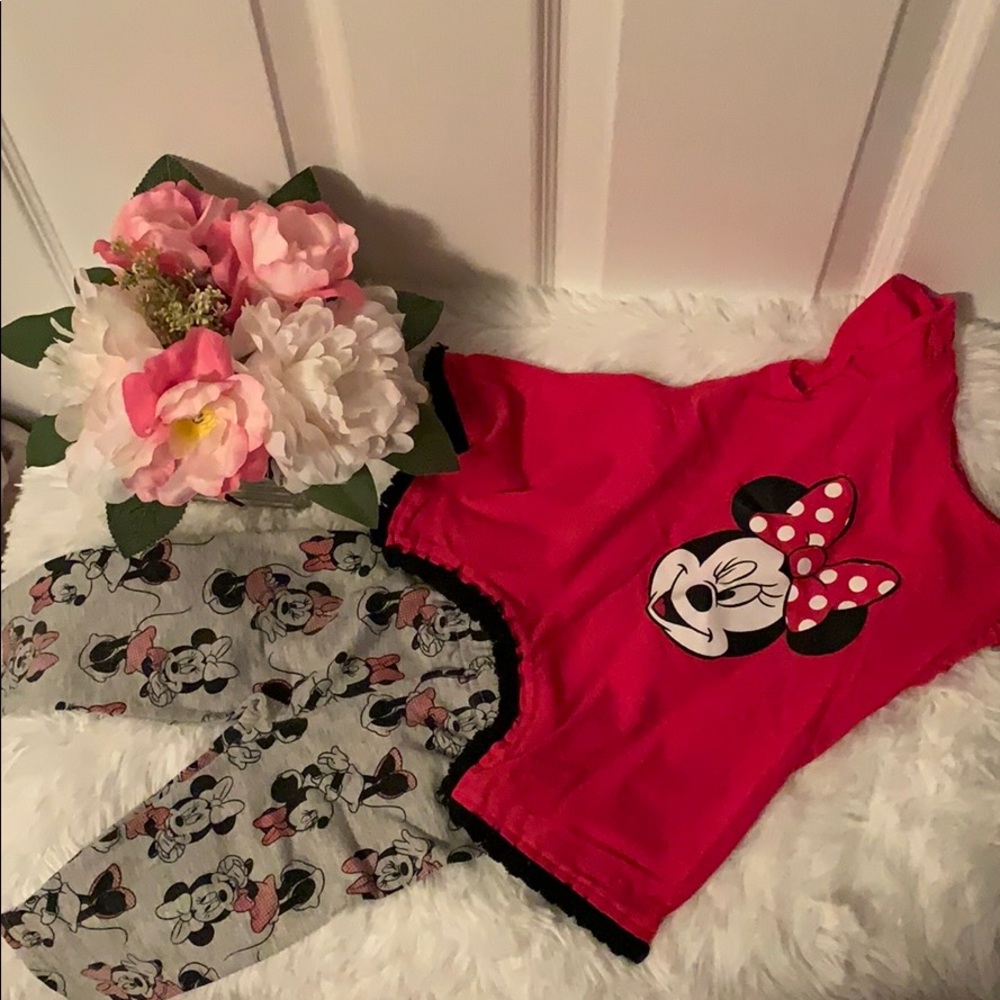 EUC Disney Minnie Mouse matching Capri set 2T
